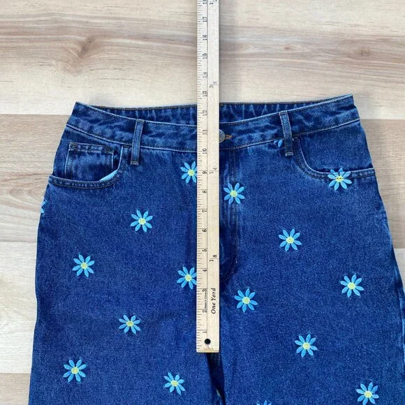 NWT Lucy & Yak Women's Daisy-Mae Embroidered Floral Jeans Size 30L Hippie Boho - Picture 4 of 10
